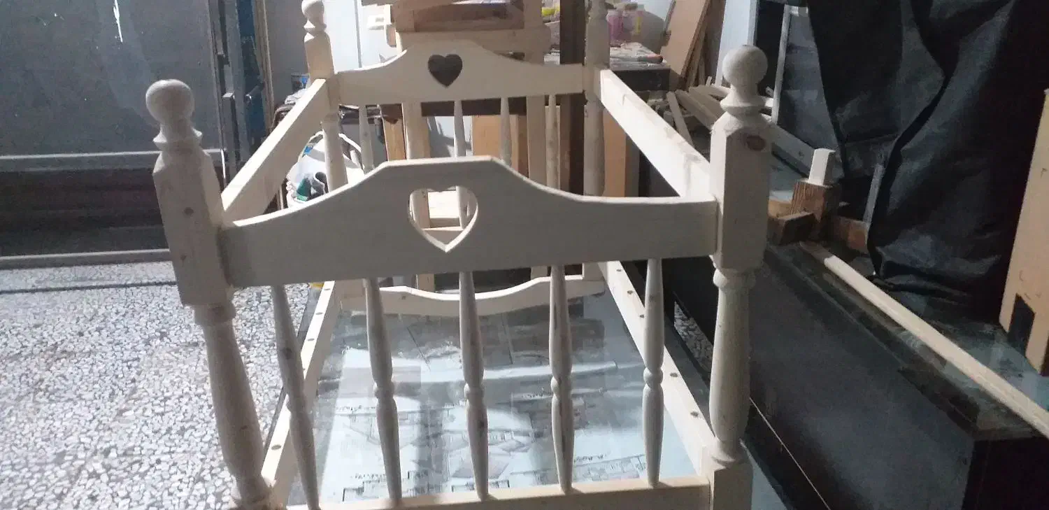 گهواره کودک|تخت و صندلی بچه|لنگرود, |دیوار