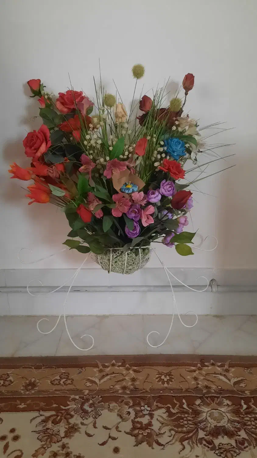 فرفوژه همراه با گل های داخلش|گل مصنوعی|گرمسار, |دیوار