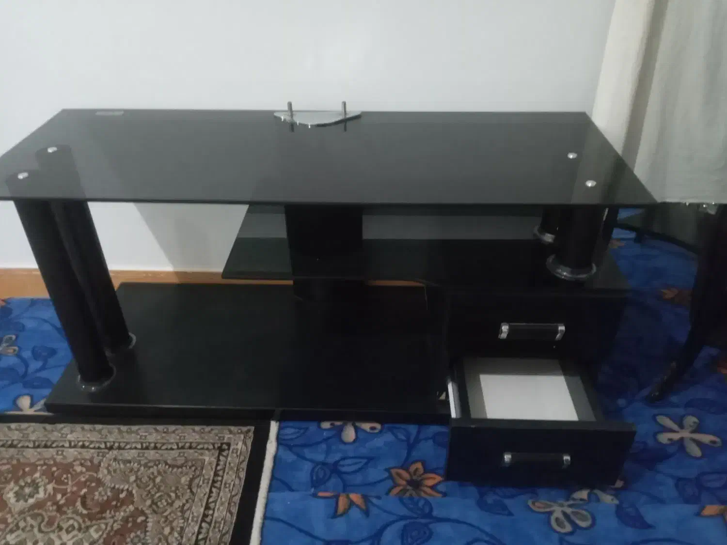 میزتلویزیون سالم وتمیز|میز تلویزیون|ماهدشت, |دیوار