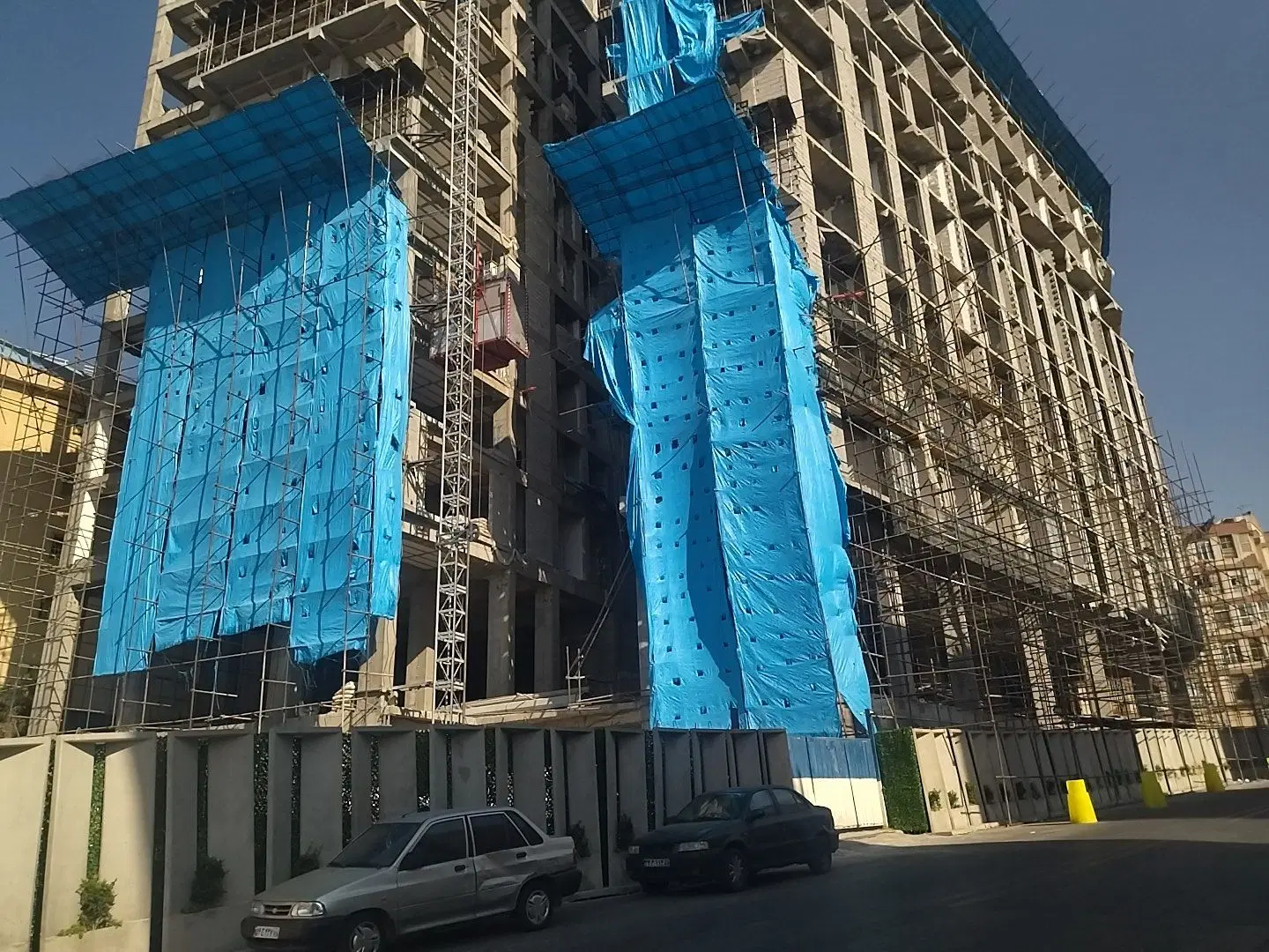 نصاب کرتین وال و نمای خشک نیازمندیم|استخدام معماری، عمران و ساختمانی|تهران, المهدی|دیوار