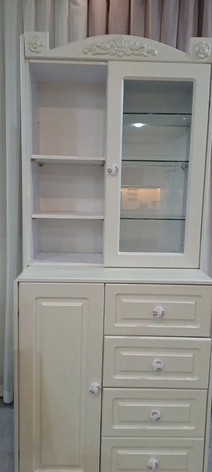 کمد|تخت و سرویس خواب|صومعه‌سرا, |دیوار