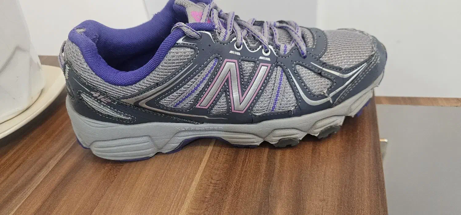 کتونی کارکرده اورجینال سایز ۴۰|کیف، کفش، کمربند|فردیس, نگارستان|دیوار