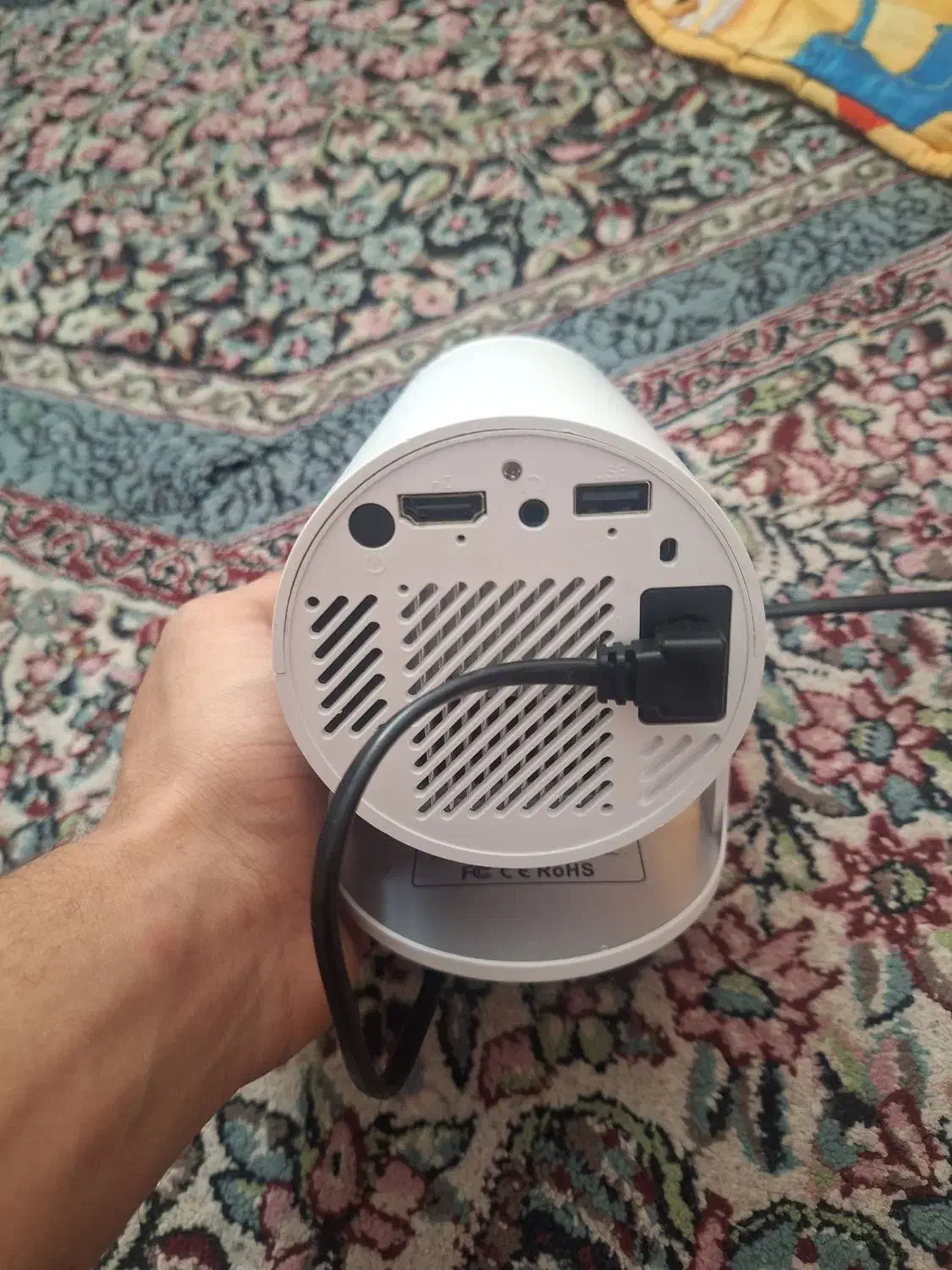 ویدئو پروژکتور ۱۲۰ اینچ سالمه سالم|تلویزیون و پروژکتور|بندرعباس, |دیوار