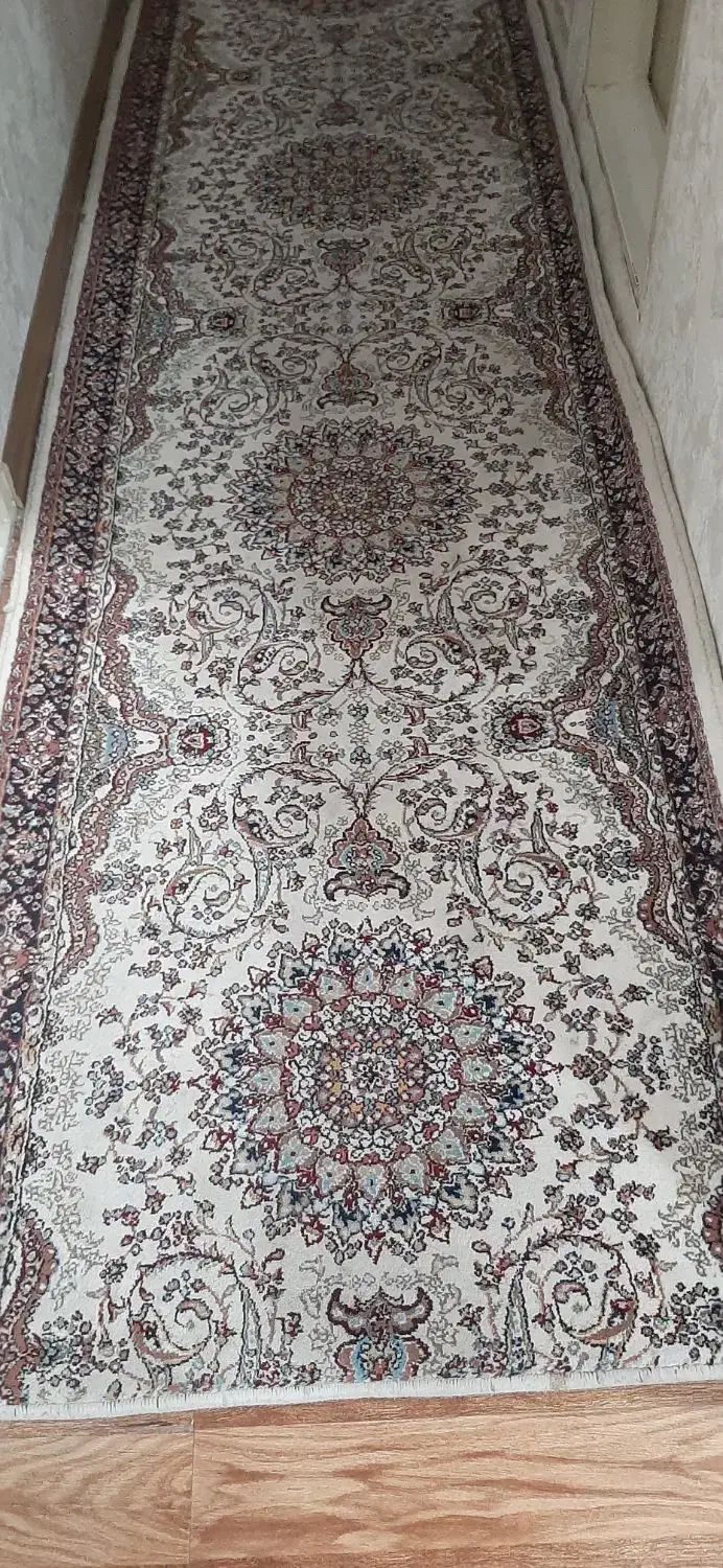 یک عدد کناره ۳متری|فرش|میانه, |دیوار