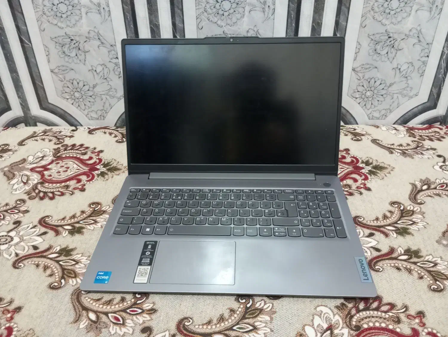 لب تاپ لنووا|رایانه همراه|بافت, |دیوار