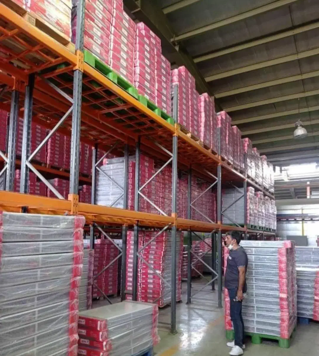 رادیاتور پنلی لورچ پربازده ۱۲ سال گارانتی آقائی|آبگرمکن، پکیج، شوفاژ|تبریز, |دیوار