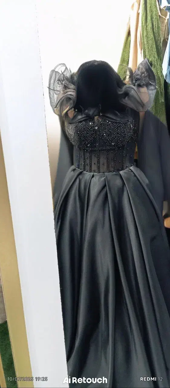 لباس مجلسی تن نخورده|لباس|شیراز, تندگویان|دیوار