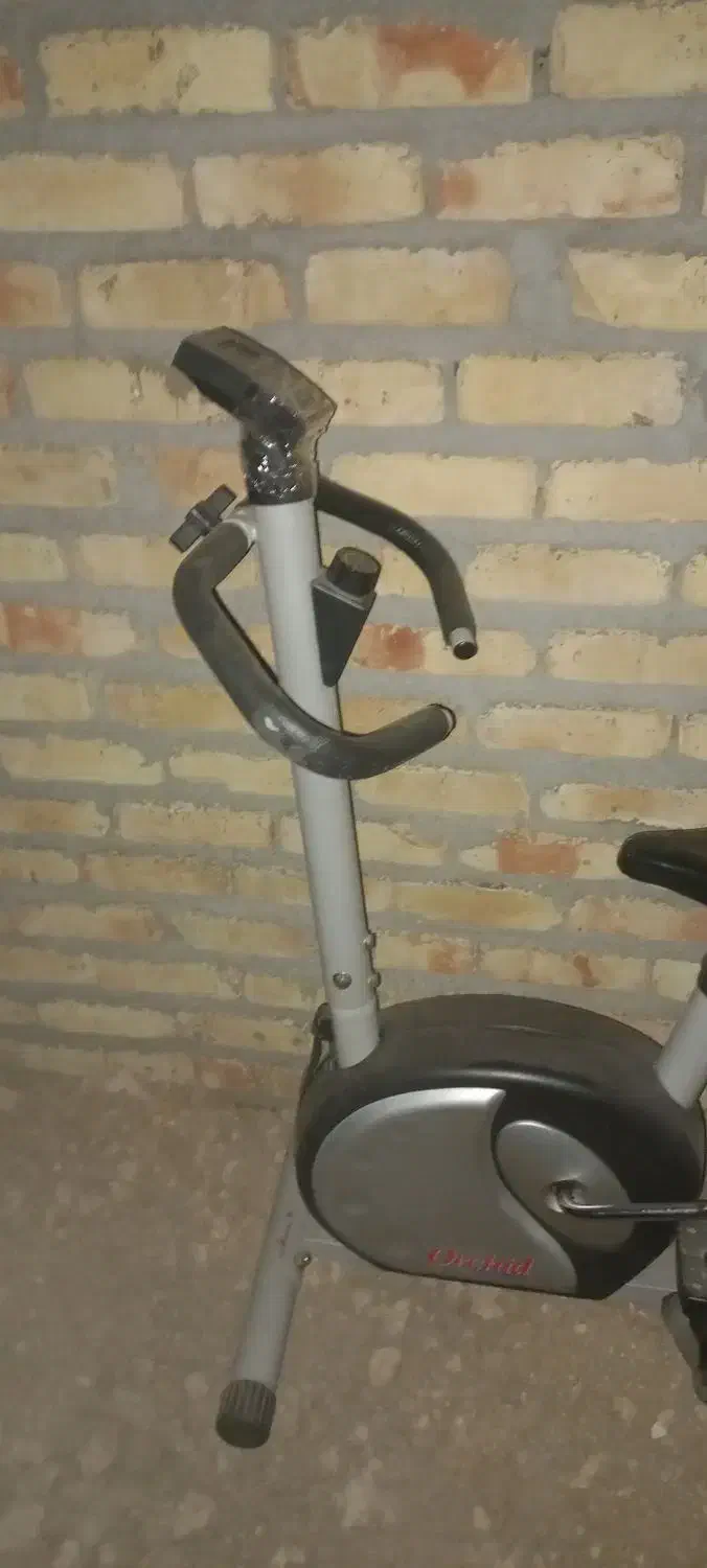 دوچرخه ثابت|تجهیزات ورزشی|رباطکریم, الارد|دیوار