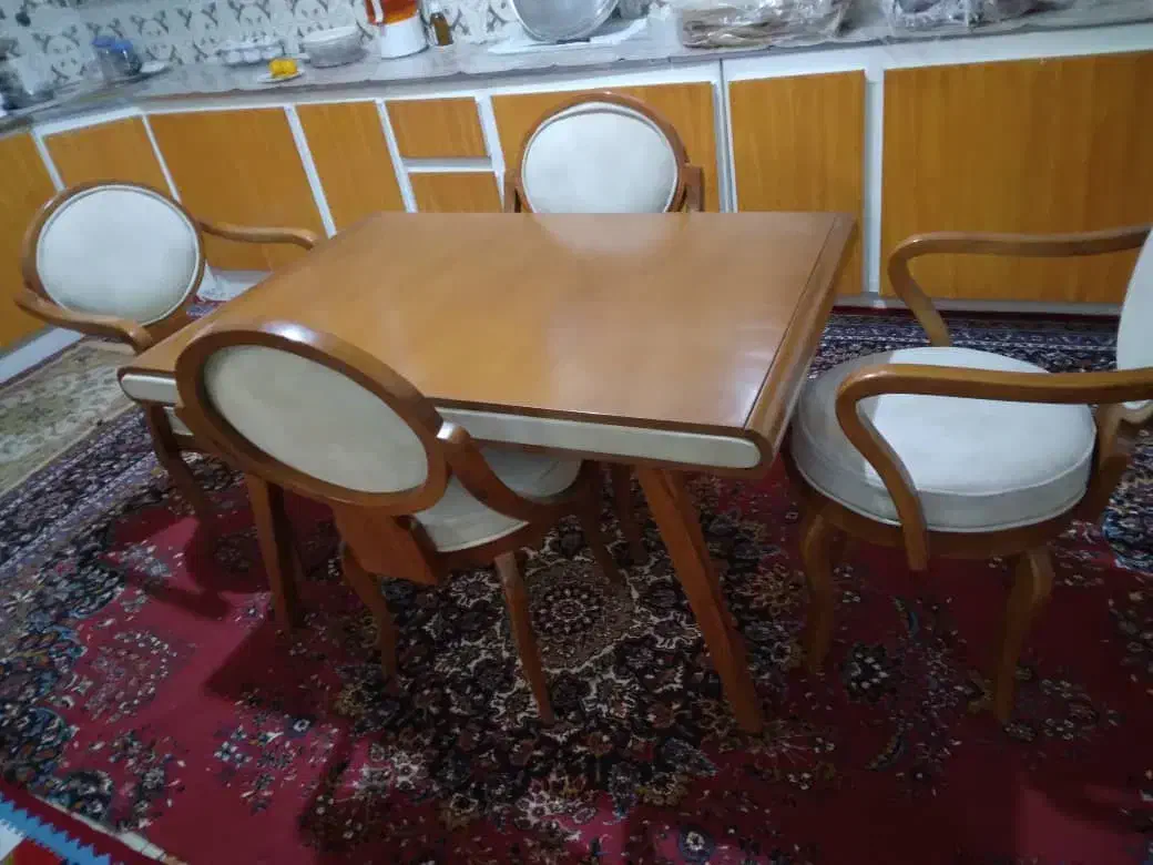 میز صندلی خوب|میز و صندلی غذاخوری|گلپایگان, |دیوار