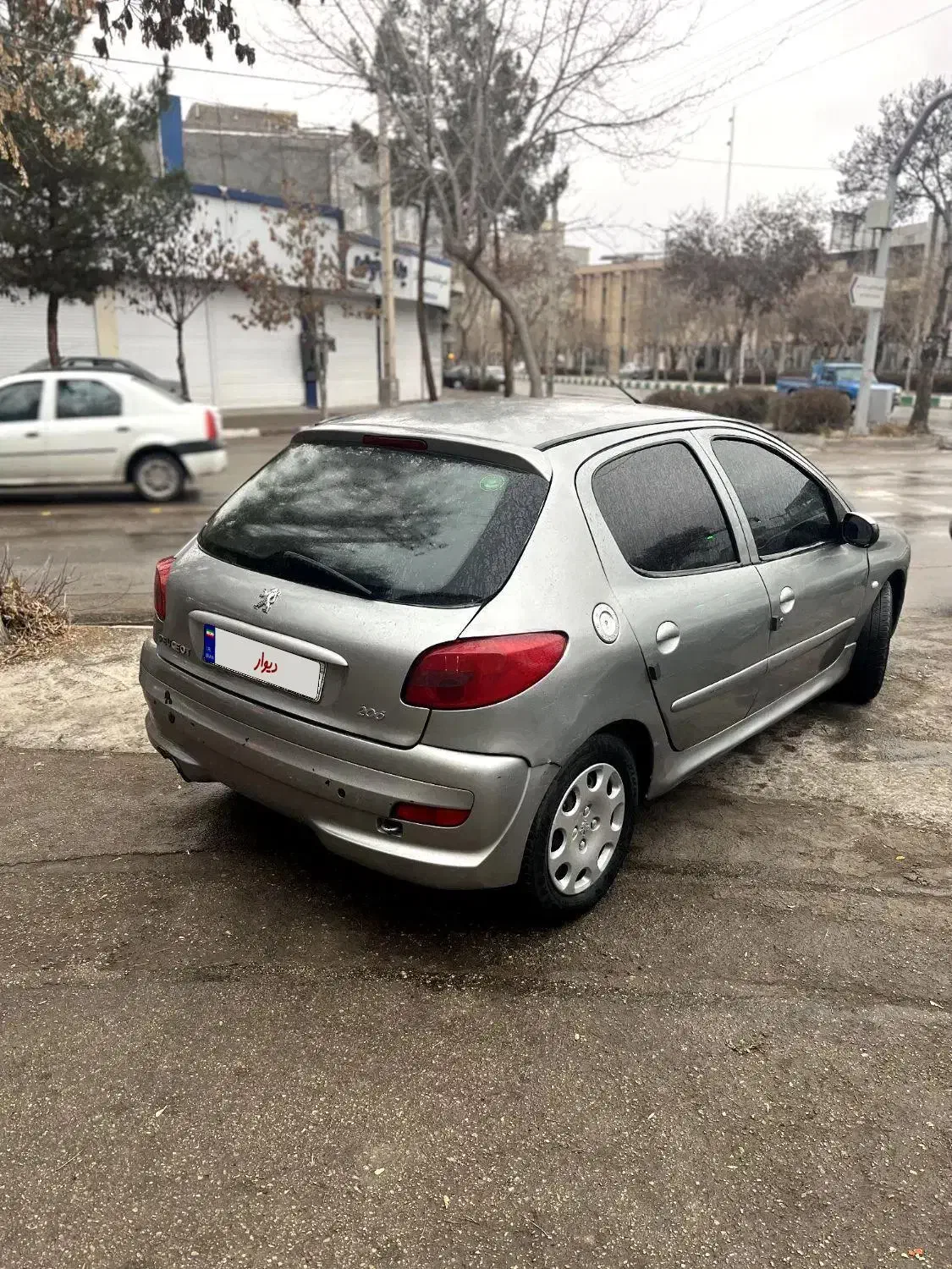 206مدل85|خودرو سواری و وانت|بجنورد, |دیوار