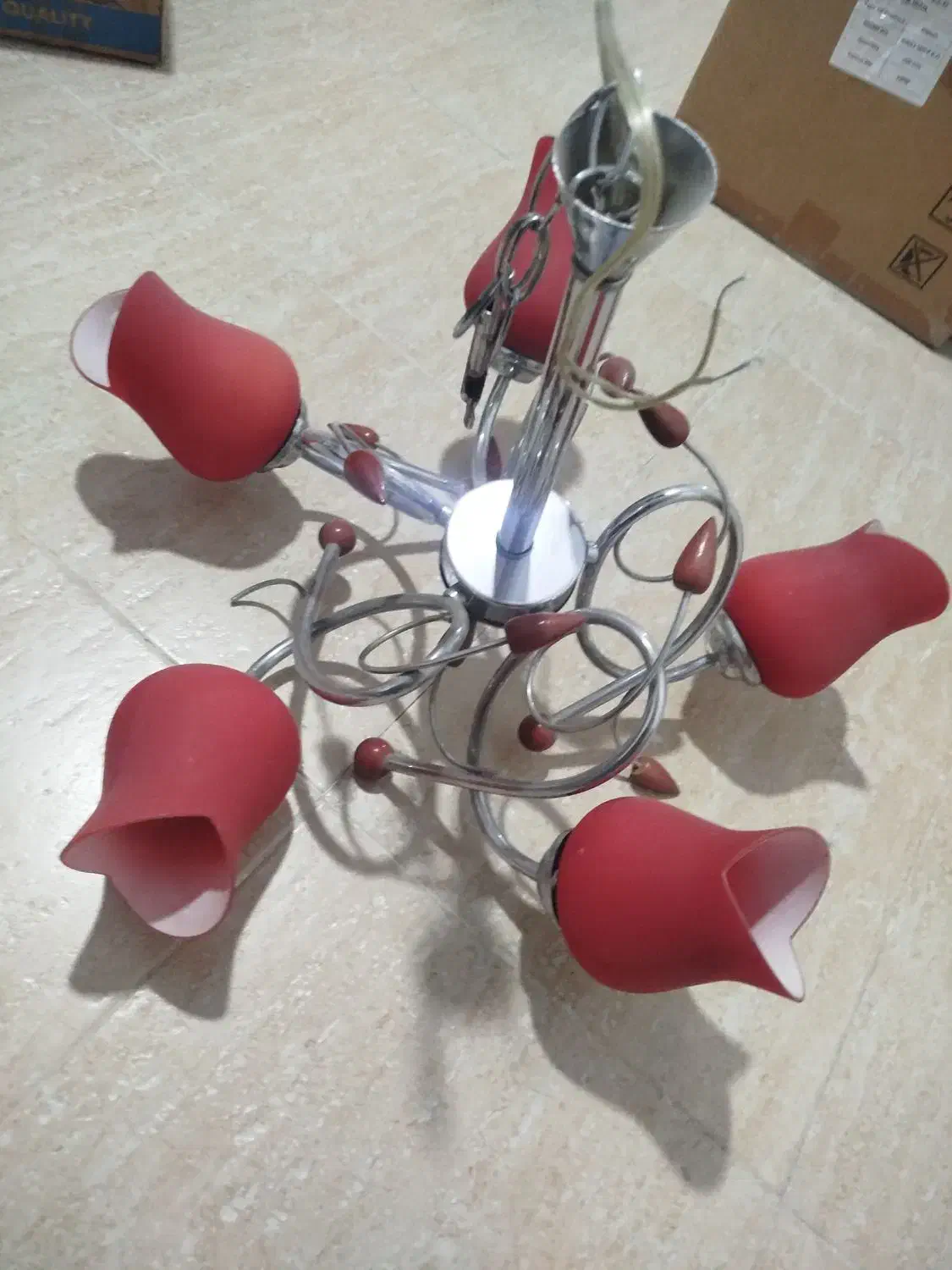 لوستر پنج شعله قرمز|لوستر و چراغ آویز|تهران, سردارجنگل|دیوار