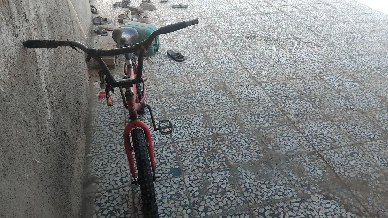 دوچرخه 20|دوچرخه، اسکیت، اسکوتر|قرقری, |دیوار