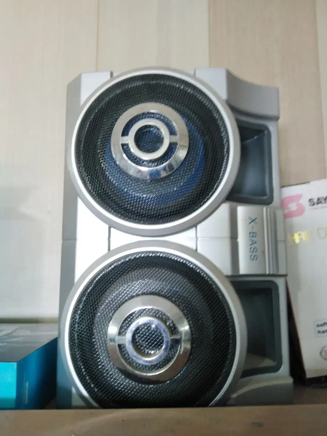 یک جفت باند|سیستم صوتی خانگی|شاهینشهر, شهرک سایت|دیوار