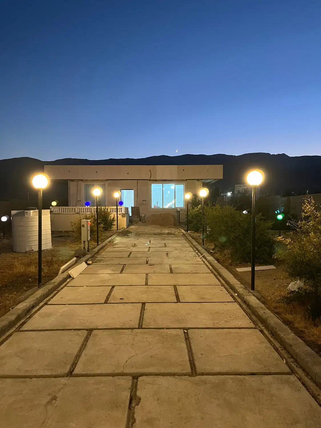 فروش باغ شهری سیاخ دارنگون با آب برق دائم|فروش خانه و ویلا|سیاخ دارنگون, |دیوار