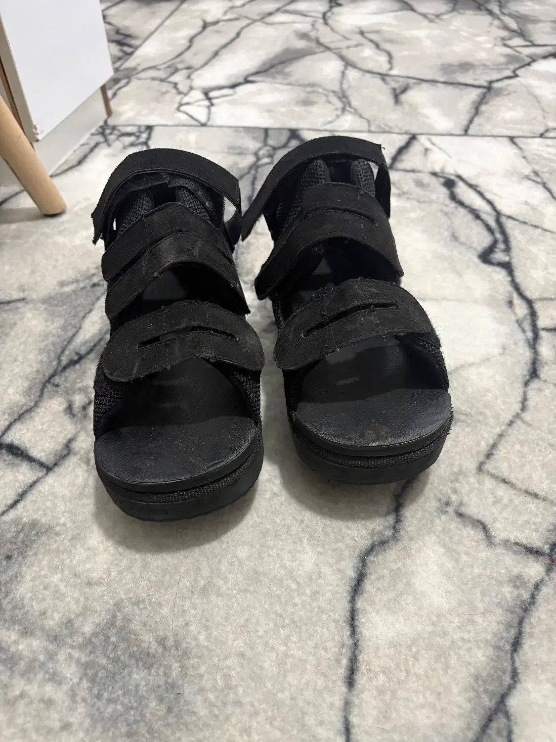 صندل|کیف، کفش، کمربند|نسیم‌شهر, |دیوار