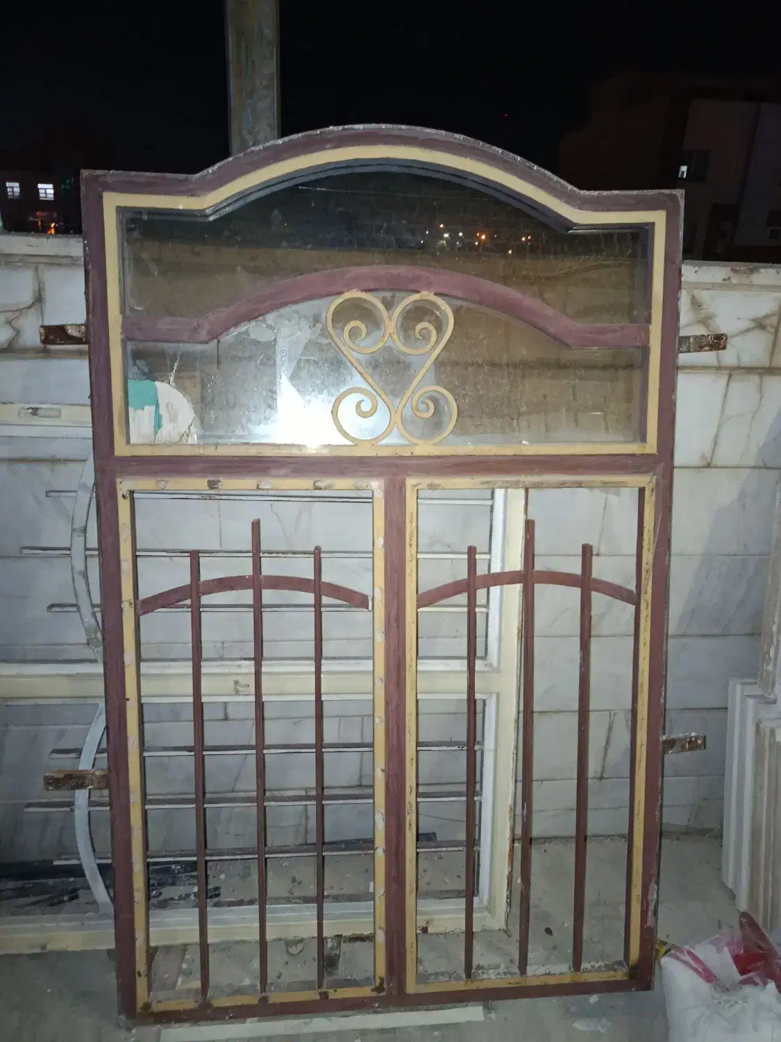 پنجره آهنی|مصالح و تجهیزات ساختمان|قم, آزادگان|دیوار