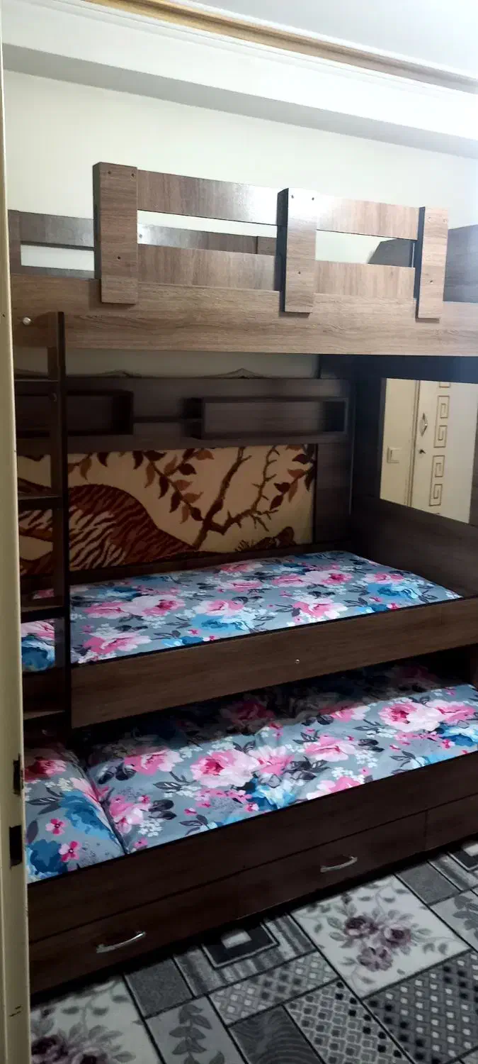 فروش تخت خواب سه طبقه بدون تشک|تخت و سرویس خواب|تهران, هفت چنار|دیوار