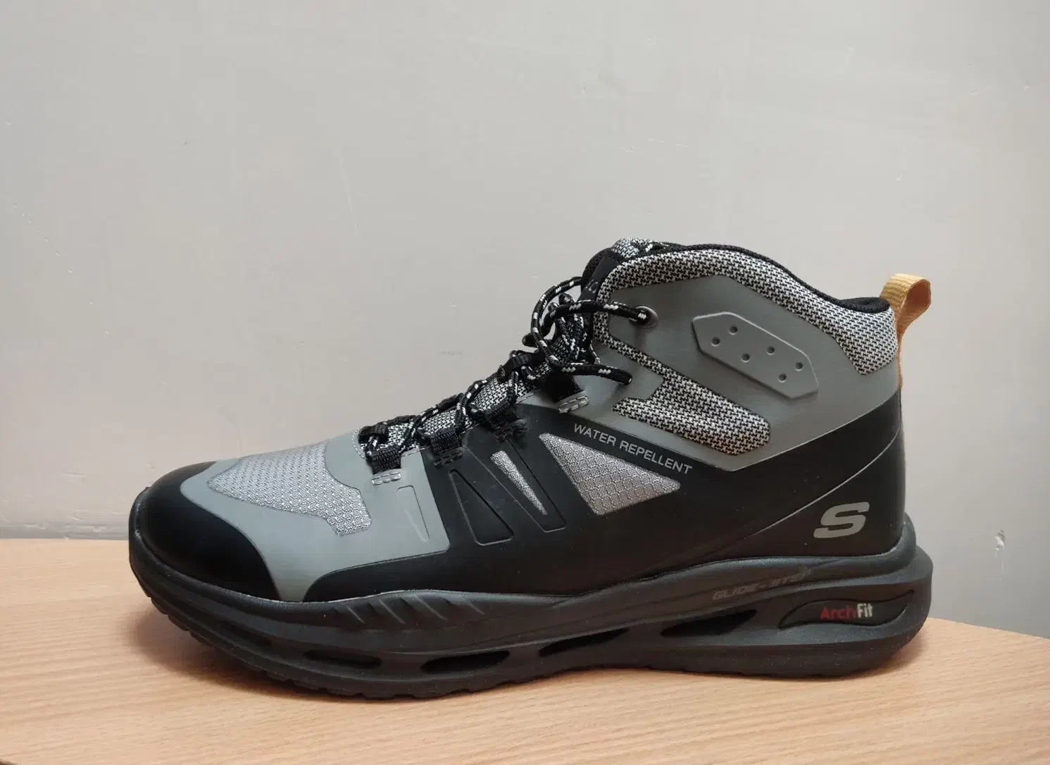 کفش نیم بوت اسکچرز|کیف، کفش، کمربند|اصفهان, فرهنگیان|دیوار