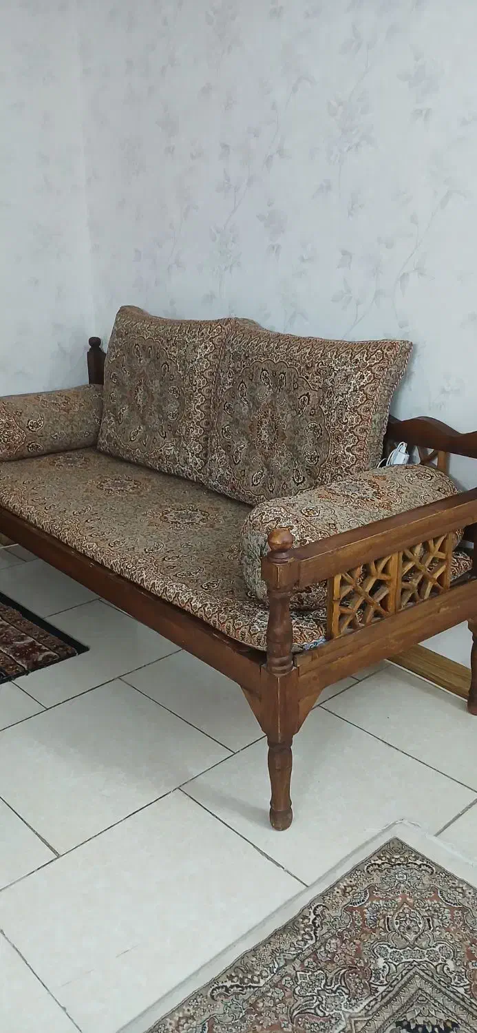 تخت سنتی،کامل|مبلمان خانگی و میز عسلی|محمدشهر, محمدشهر|دیوار