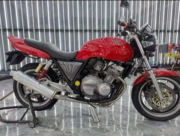 فروش cb400 مدل 2005|موتورسیکلت|نجف‌آباد, یزدانشهر|دیوار