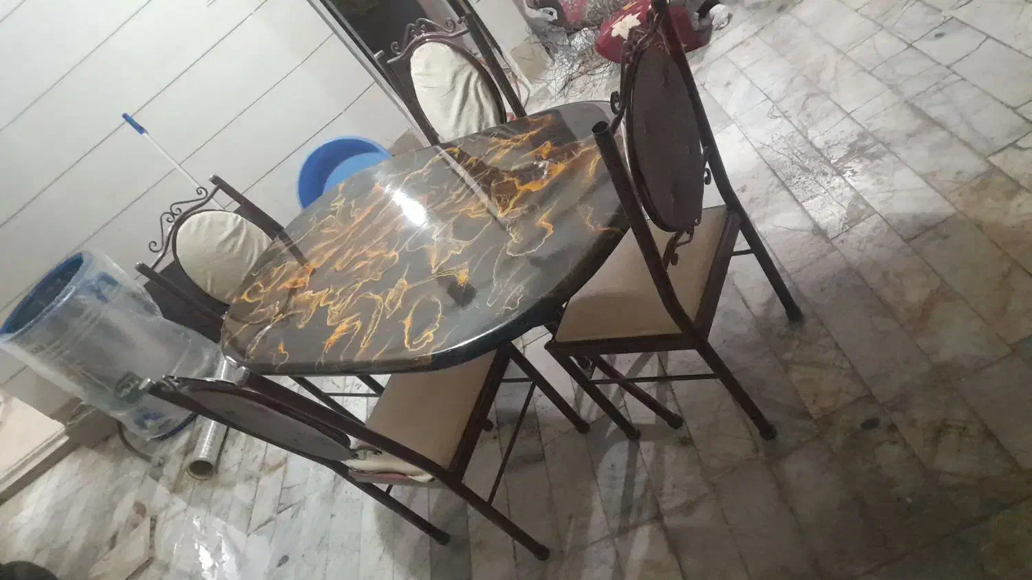 میز وصندلی غذاخوری سالم در حد|میز و صندلی غذاخوری|خوی, |دیوار