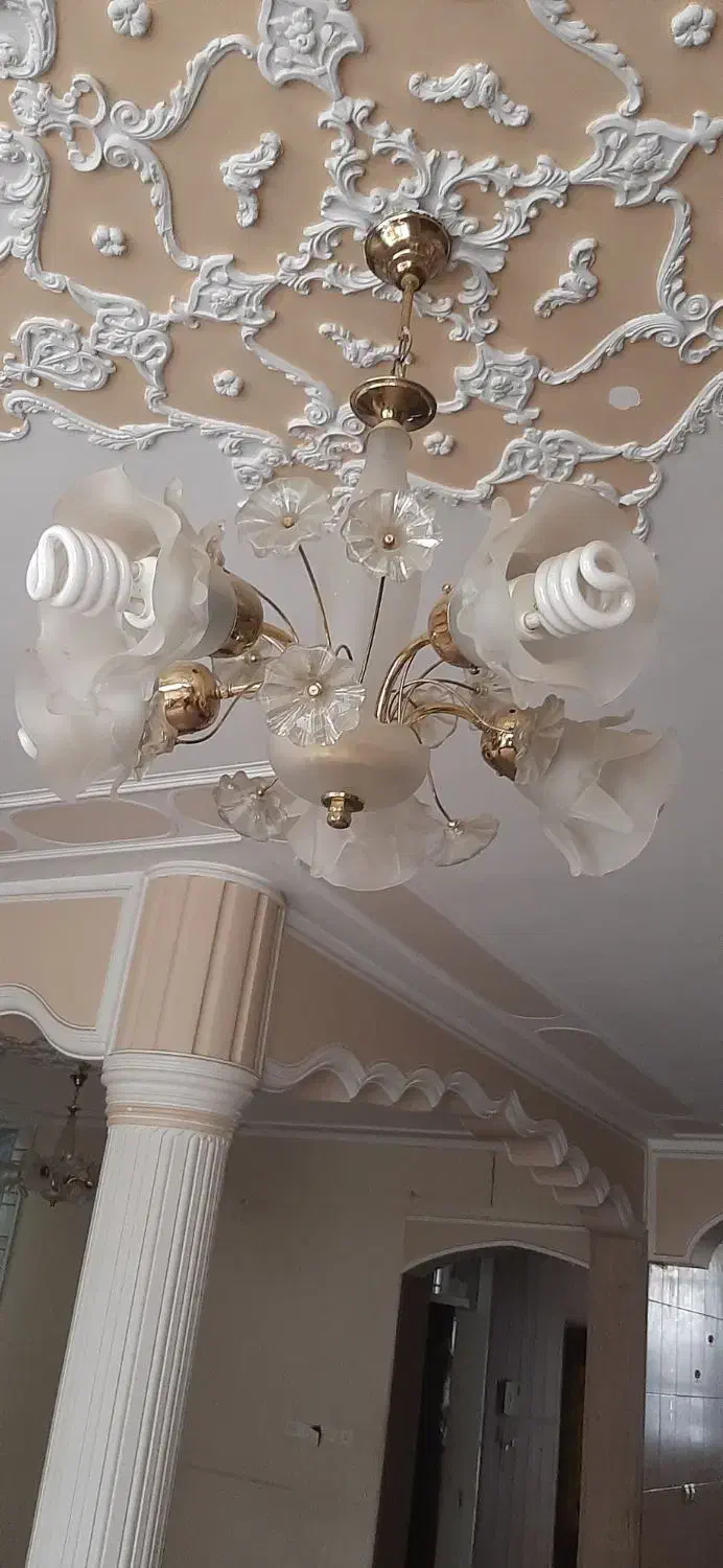 لوستر|لوستر و چراغ آویز|شیراز, آزادگان|دیوار