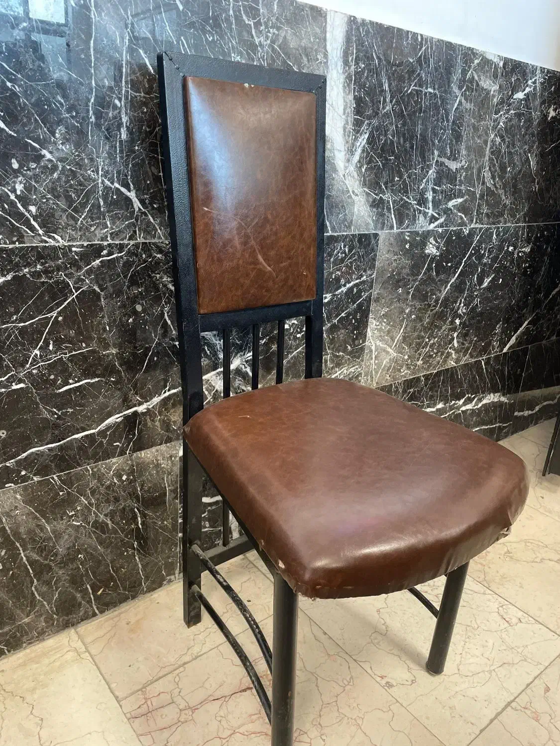 صندلی فلزی اهنی کارکرده/محکم رستوران|عمدهفروشی|رشت, شهرک شهید مفتح|دیوار