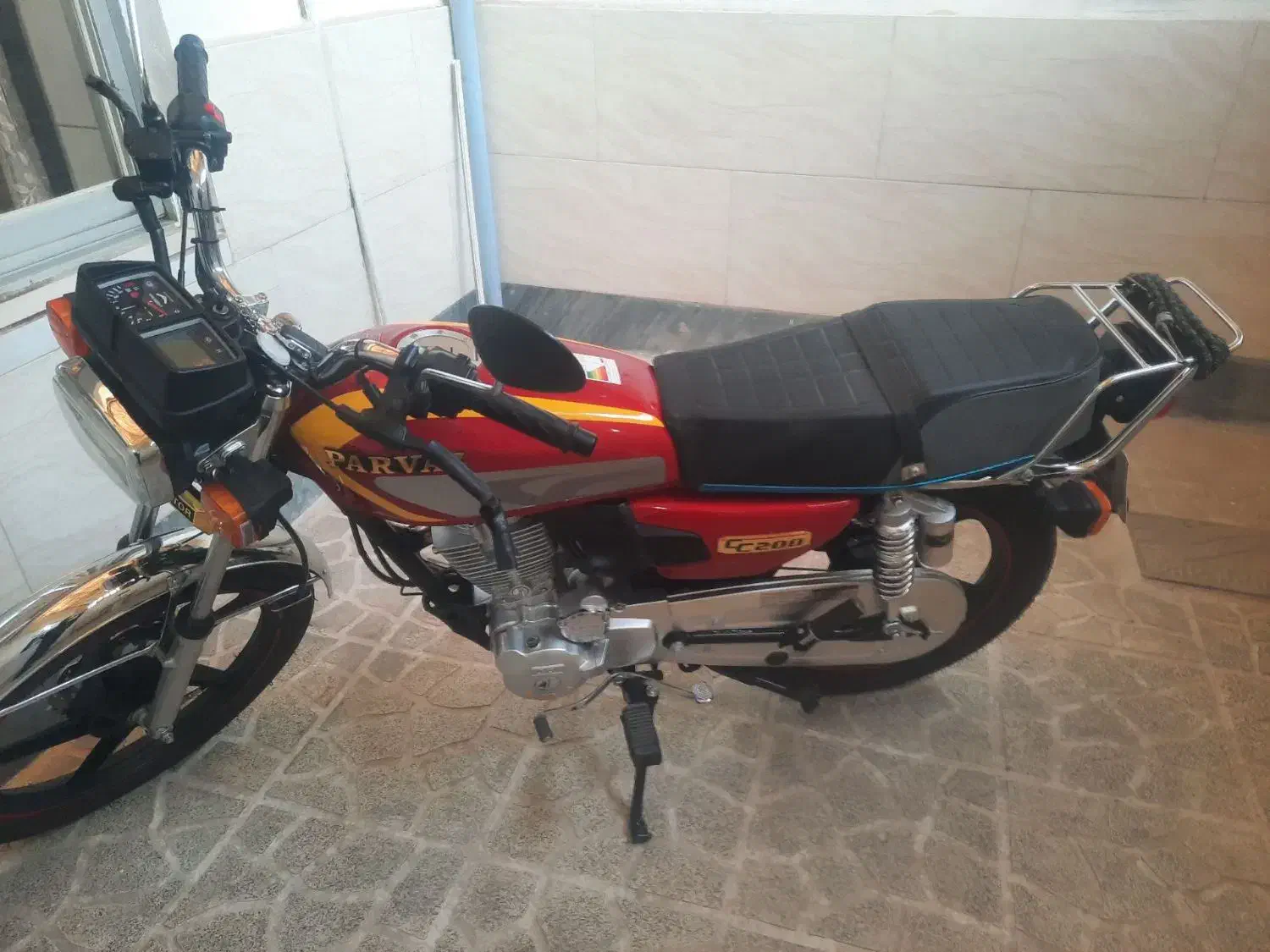 پرواز 200|موتورسیکلت|کرج, کمال‌شهر|دیوار