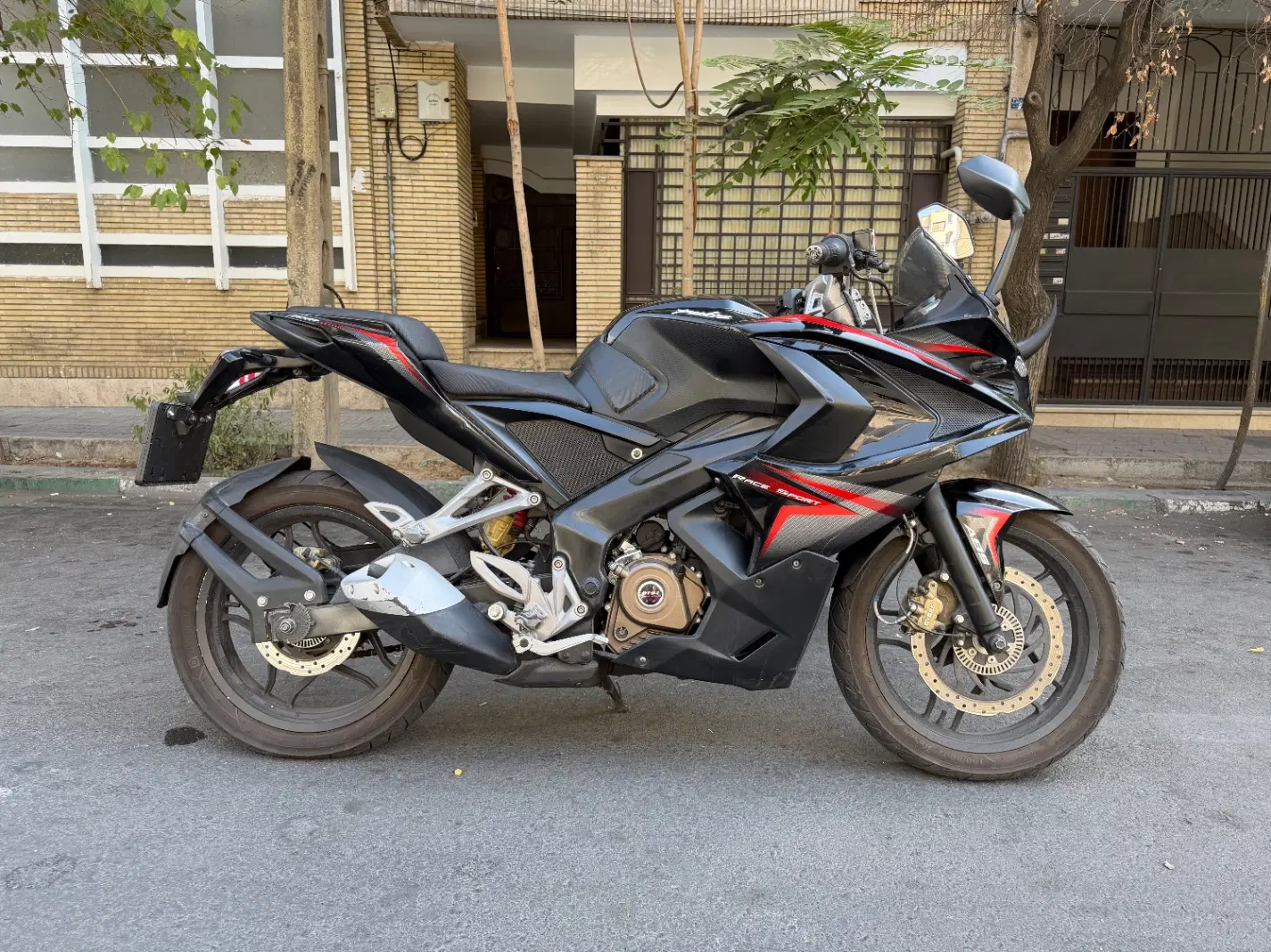 Rs200 مدل ۹۵|موتورسیکلت|تهران, عباس‌آباد|دیوار