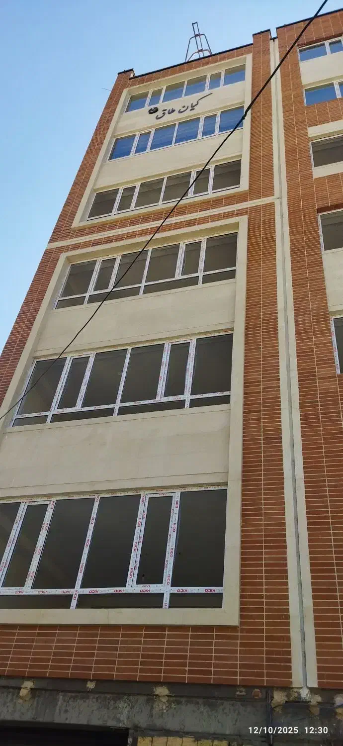 درب پنجره دو جداره رحیمی|مصالح و تجهیزات ساختمان|صحنه, |دیوار