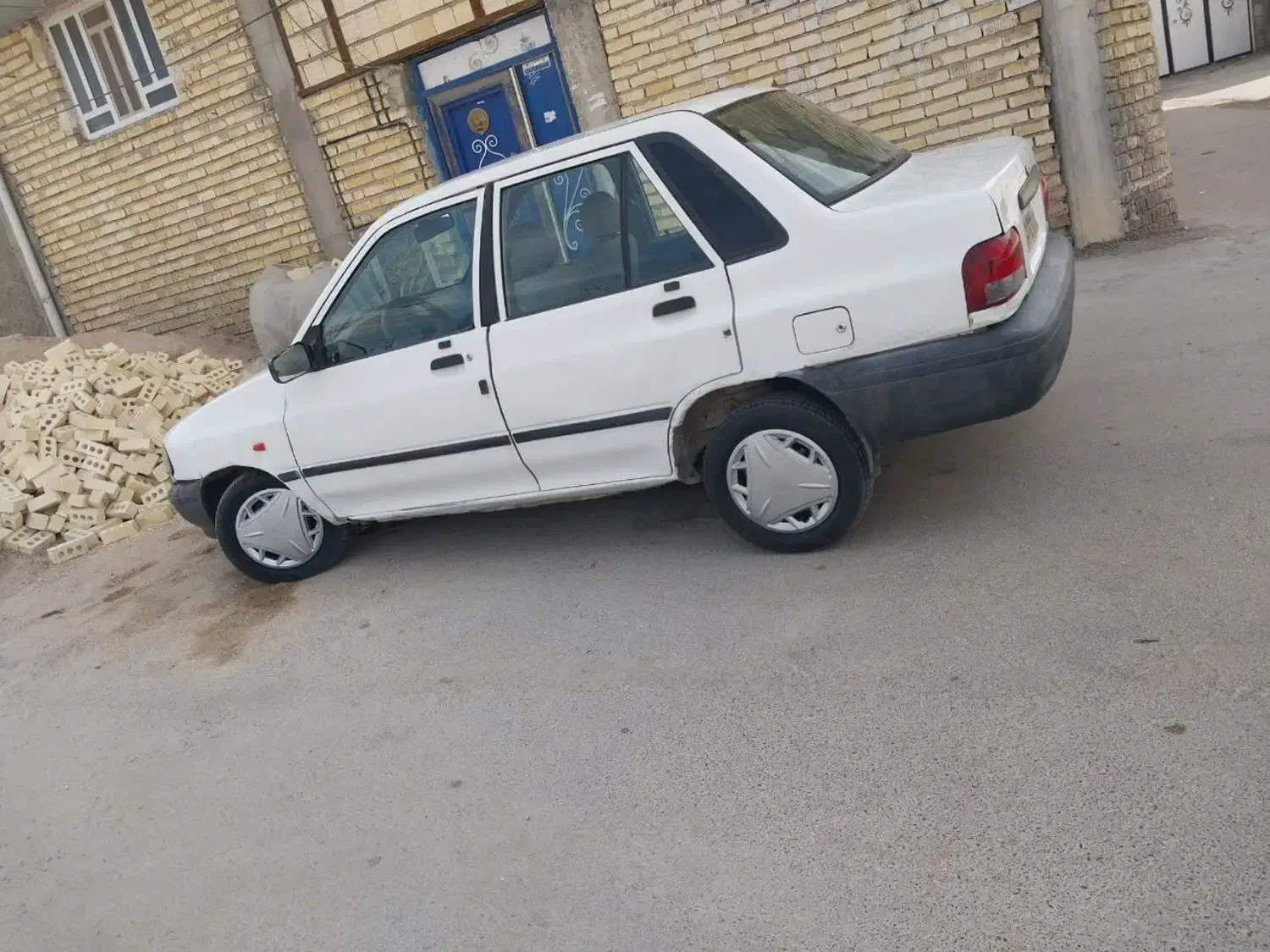 پرایدمدل۹۰|خودرو سواری و وانت|نی‌ریز, |دیوار