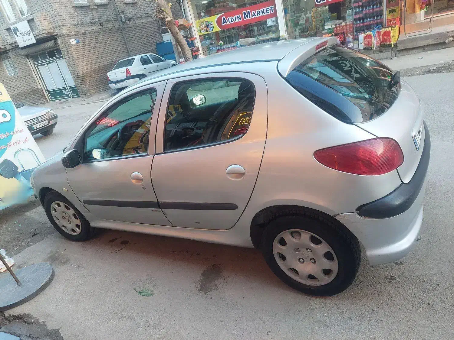 206 مدل 82 سفارشی تمام رنگ عقب جلو بدون ضربه|خودرو سواری و وانت|ارومیه, |دیوار