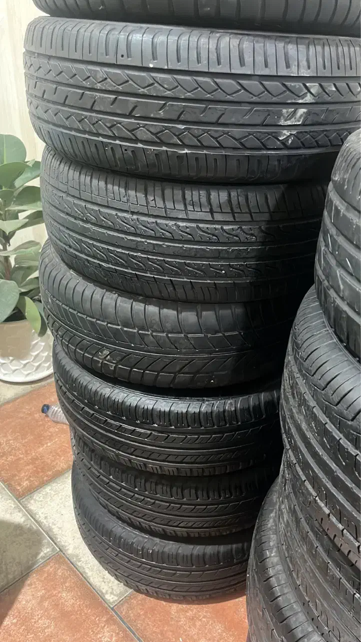 پخش تکی و عمده لاستیک استوک|قطعات یدکی و لوازم جانبی|کاشان, دانش|دیوار