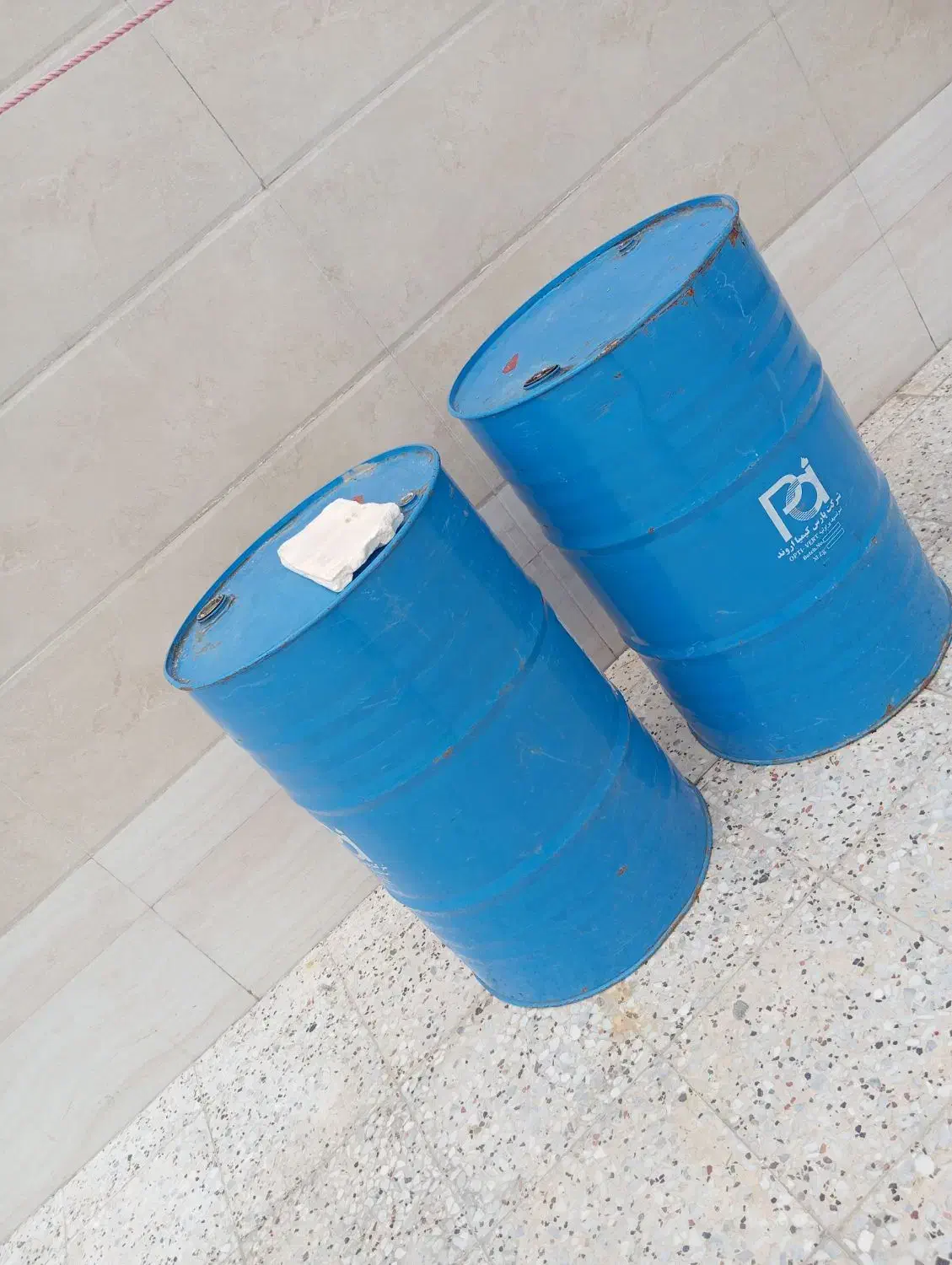 دوعدد بشکه|مصالح و تجهیزات ساختمان|دهدشت, |دیوار