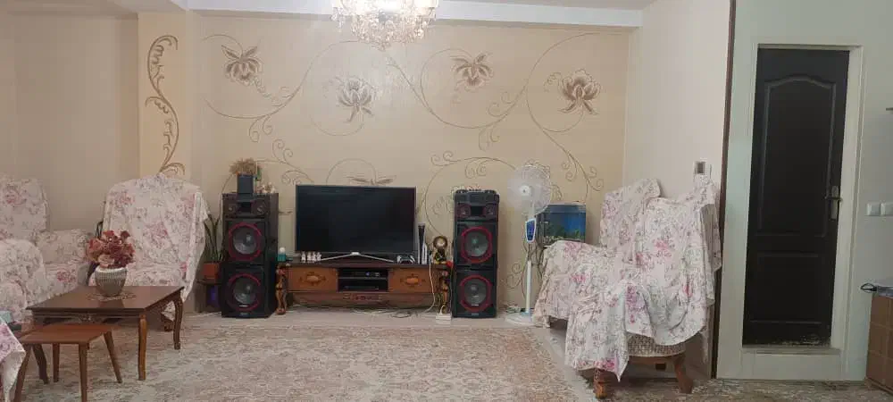 آپارتمان ۹۵ متری دونبش بنیاد|فروش آپارتمان|کرج, شهرک ظفر|دیوار