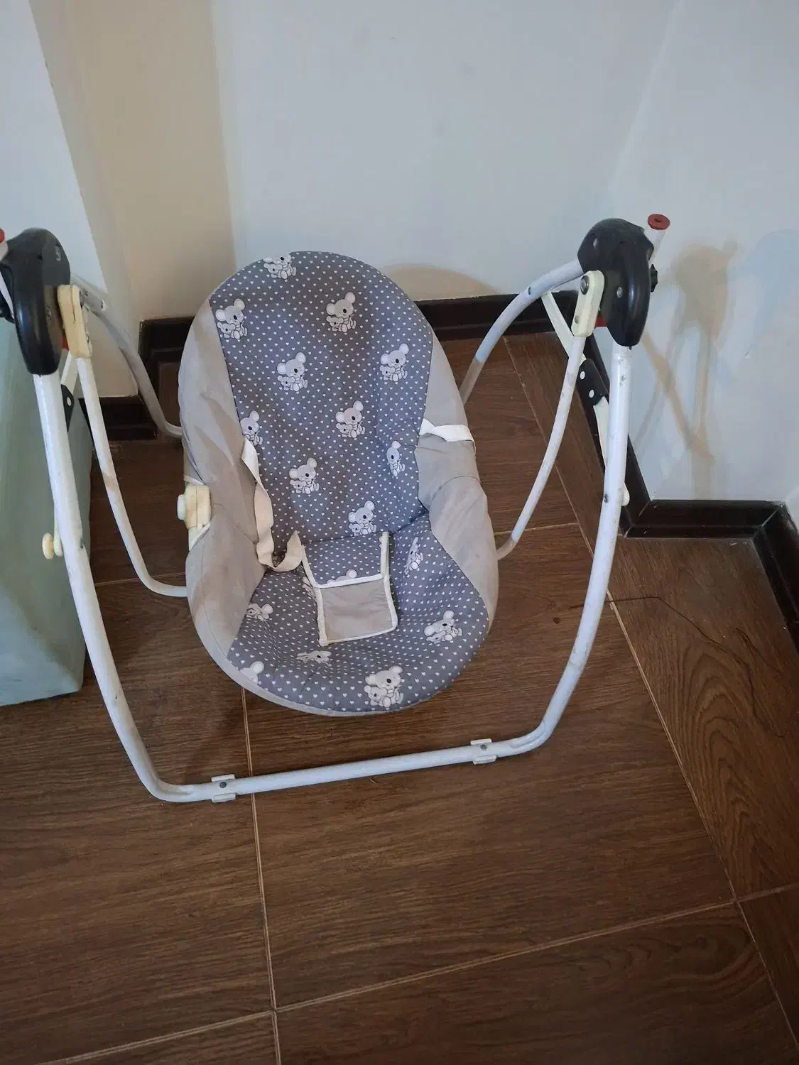 ساک حمل نوزاد آغوشی و گهواره|اسباب و اثاث بچه|شیراز, مهدیآباد|دیوار