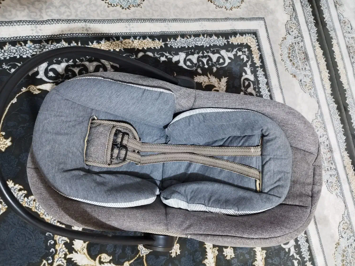 گهواره و کریر کاملا نو|اسباب و اثاث بچه|قم, علی آباد سعدگان|دیوار