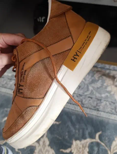 کتانی درحدنو|کیف، کفش، کمربند|خمین, |دیوار