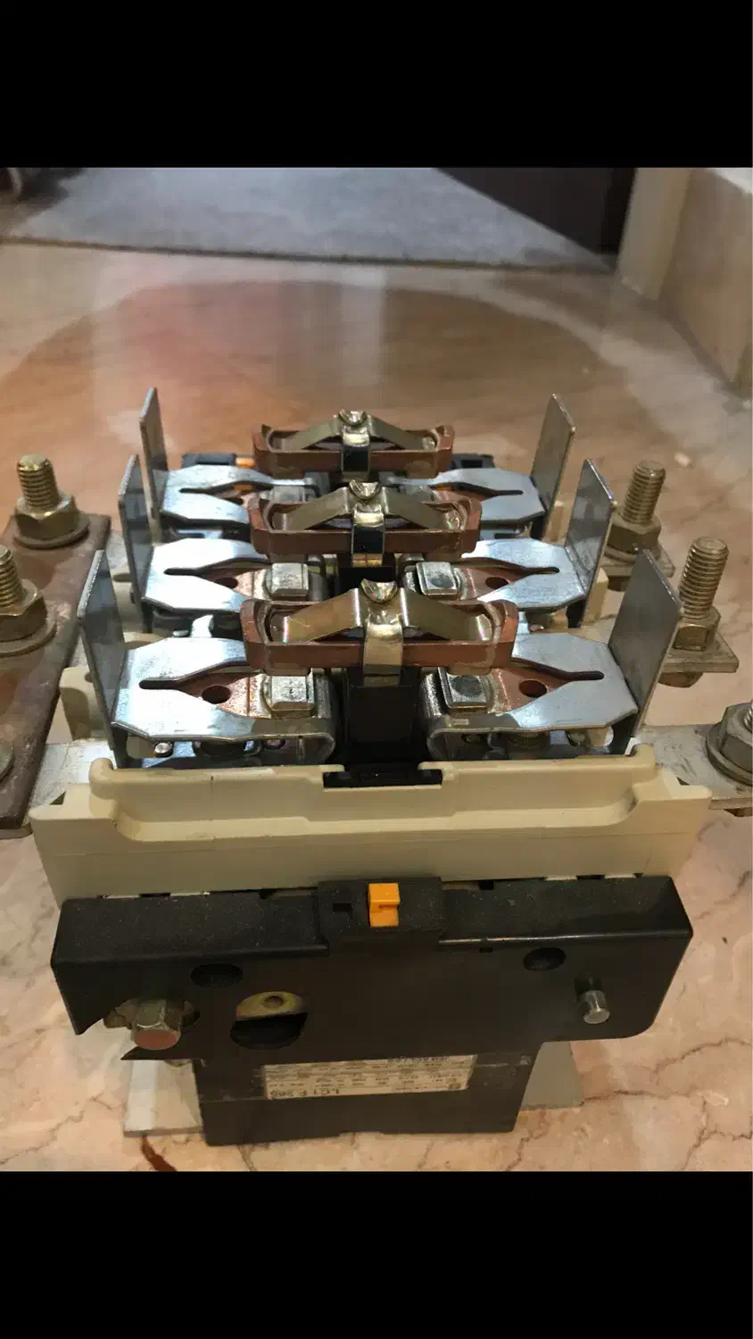 کنتاکتور تله مکانیک ۲۶۵ و ۲۲۵ امپر|مصالح و تجهیزات ساختمان|تهران, شیراز|دیوار