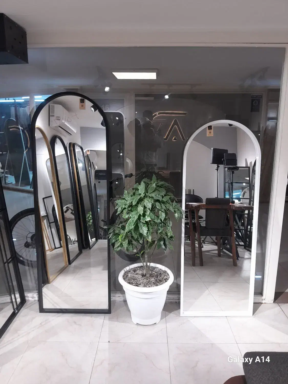 مرکز آینه های قدی اقتصادی|آینه|بابل, |دیوار