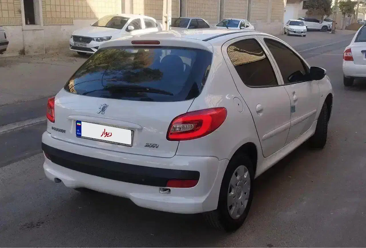 ۲۰۷ فرمان برقی|خودرو سواری و وانت|شیراز, باغ تخت|دیوار