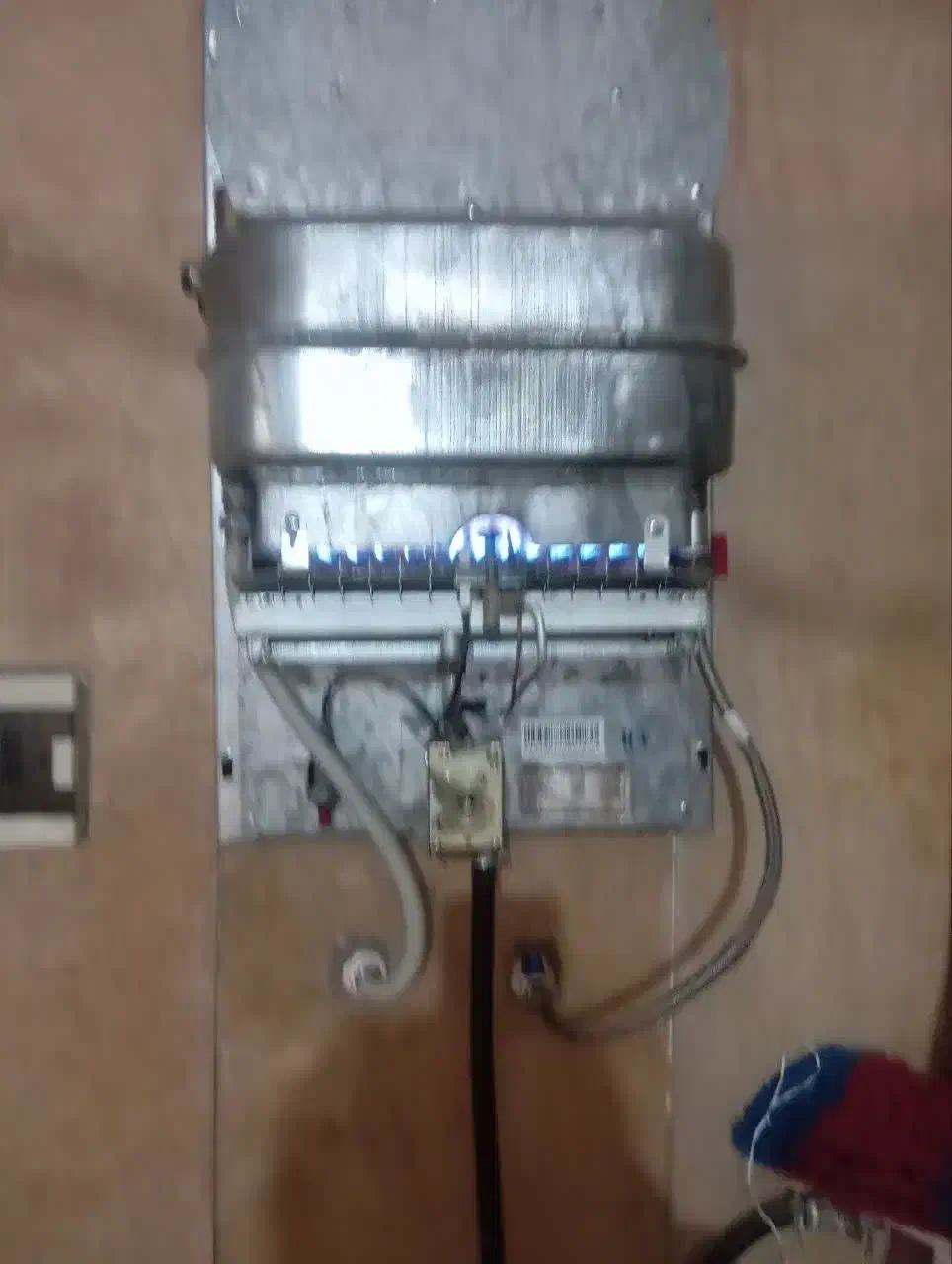 تعمیرات و فروش پکیج|آبگرمکن، پکیج، شوفاژ|قرچک, زیبا شهر|دیوار