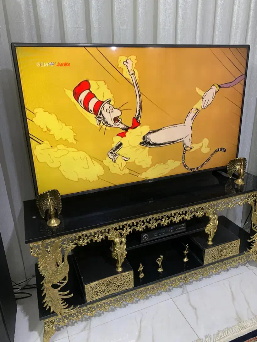 تلوزیون ال جی ۵۵اینج|تلویزیون و پروژکتور|خمین, |دیوار