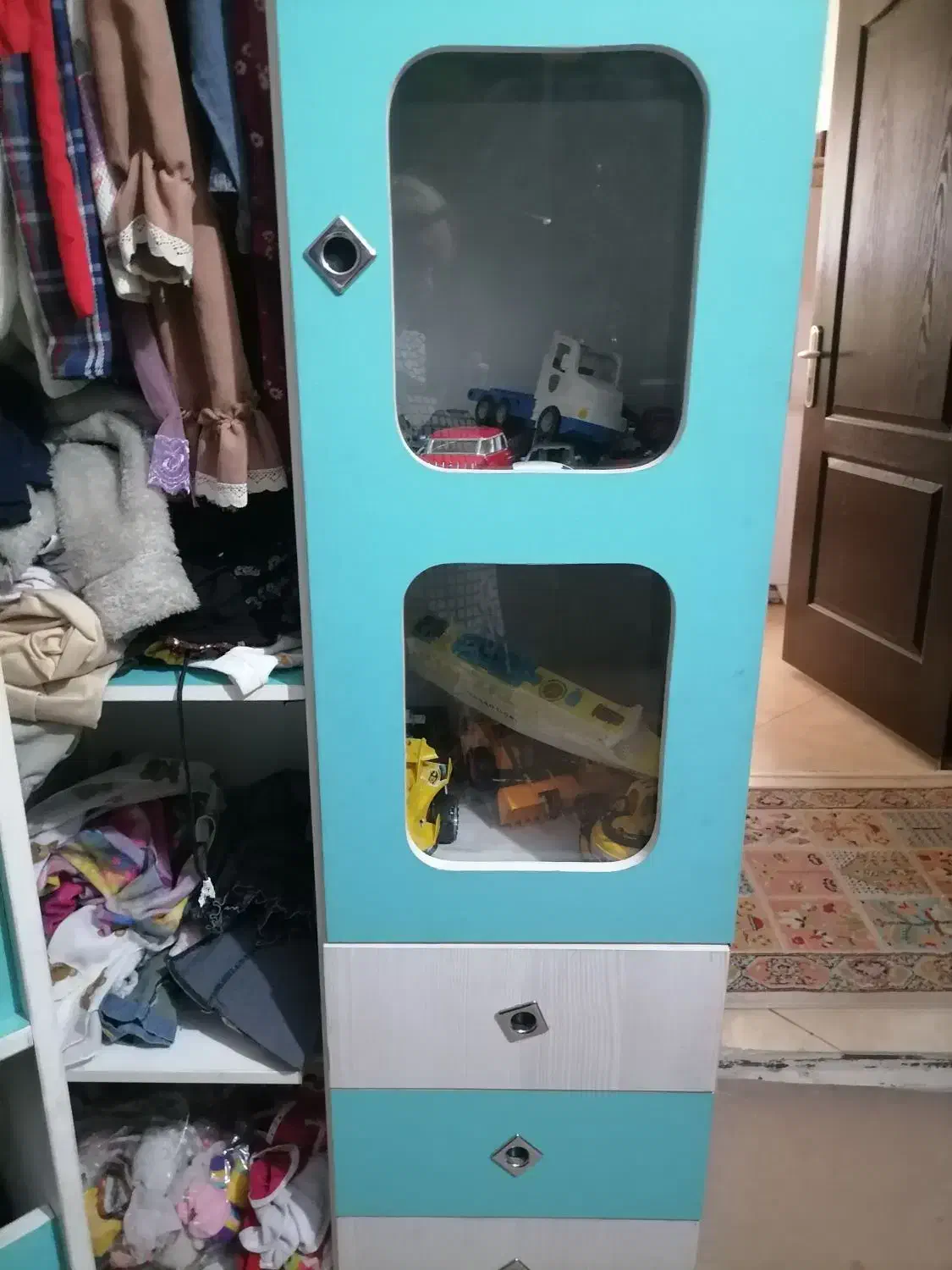 تخت و کمد کودک|تخت و سرویس خواب|ورامین, ورامین|دیوار