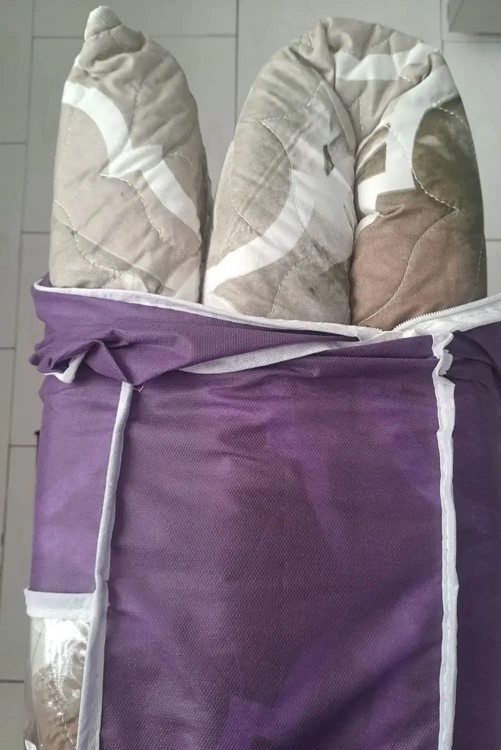 تشک مهمان تک نفره عمده|رختخواب، بالش، پتو|کرج, شهرک جهان آرا|دیوار