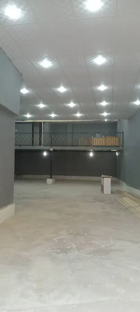 سالن 250 متری نو ساز واقع در مرکز شهر لار|اجارهٔ دفتر کار، اتاق اداری، مطب|لار, |دیوار