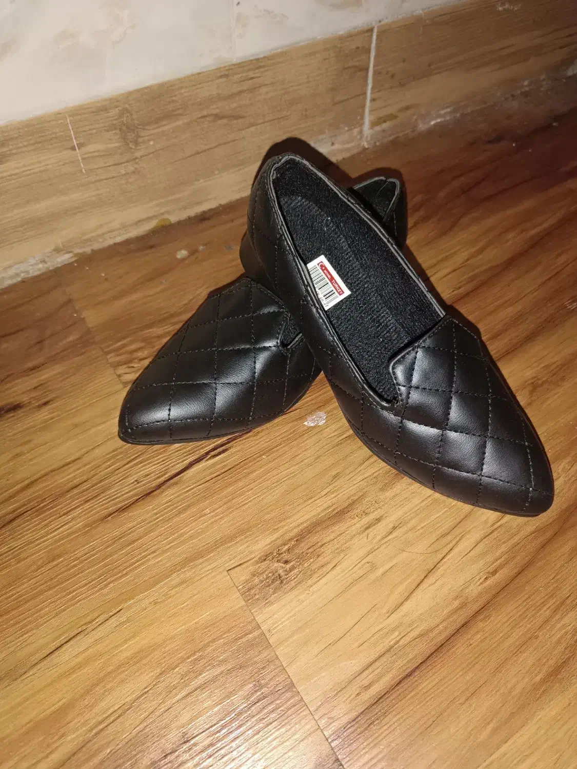 کفش|کیف، کفش، کمربند|آزادشهر, |دیوار