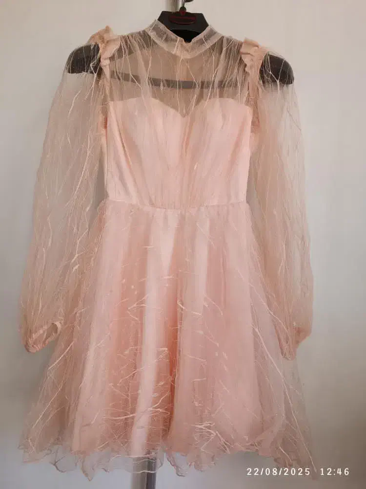 پیراهن دخترانه مجلسی|لباس|سبزوار, کوی بهار|دیوار