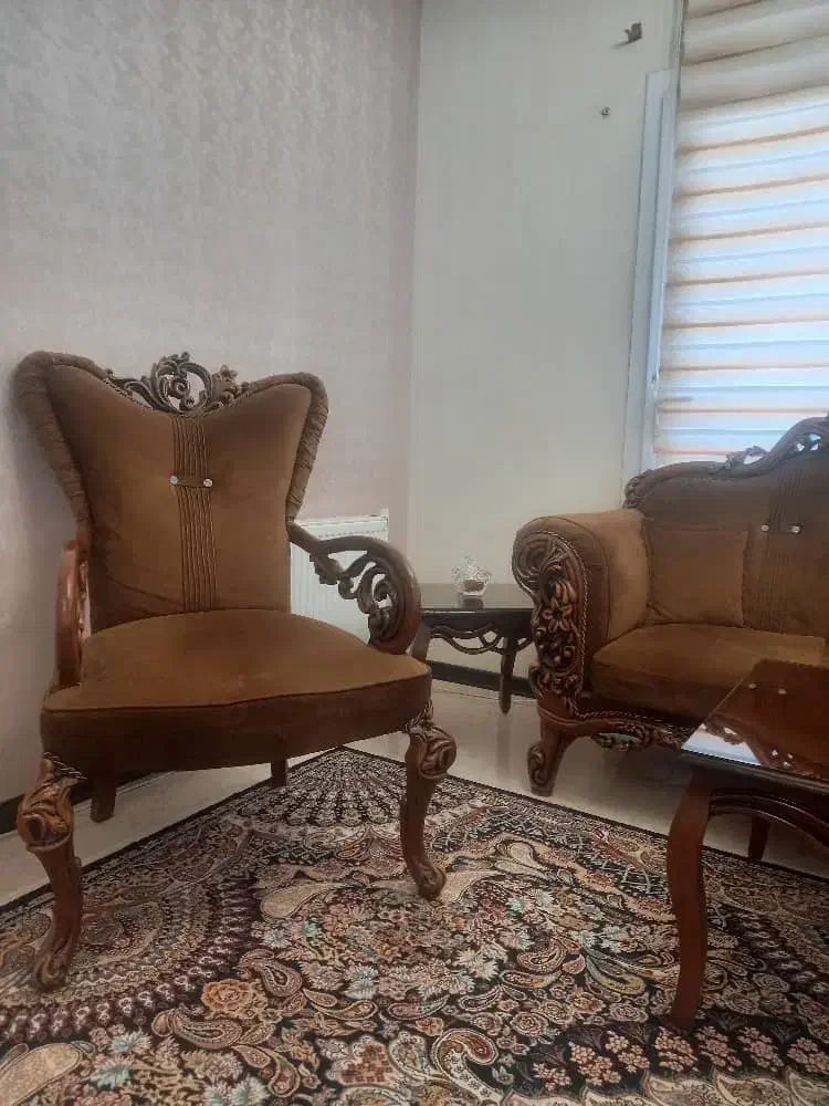 مبل 7نفره همراه عسلی|مبلمان خانگی و میز عسلی|اراک, |دیوار