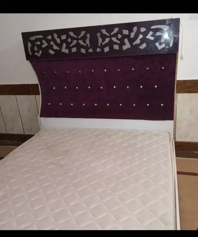 تخت خواب دو نفره|تخت و سرویس خواب|خرمشهر, |دیوار